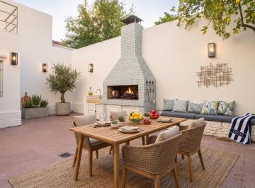 Patio · Casa de 3 Dorm. y 2 Baños - Patio con Parrillero - Jorge Cura