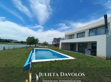 Casa · 250m² · 6 Ambientes · 2 Cocheras · Casa en Venta 6 Ambientes El Canton Barrio Golf - Escobar