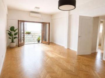 Departamento · 122m² · 3 Ambientes · Retasado! Departamento en Venta de 3 Ambientes con Dependencia