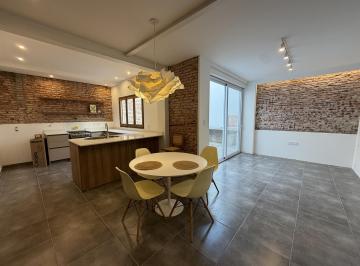 PH · 90m² · 4 Ambientes · Casa Pasillo 2 Dorm. Pichincha Rosario