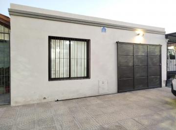 Casa · 98m² · 4 Ambientes · 2 Cocheras · Venta de Casa Barrio Covitpa II Las Heras