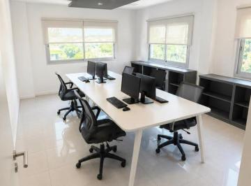 Oficina comercial · 110m² · 5 Ambientes · 2 Cocheras · Alquiler | Oficina | Cerro de Las Rosas | Amoblado