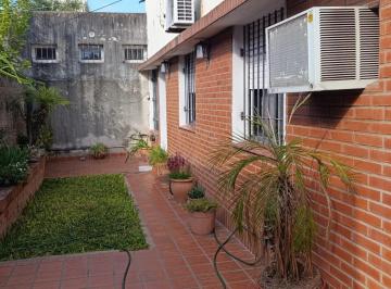 Casa · 80m² · 4 Ambientes · Casa Interna Tucuman y San Lorenzo