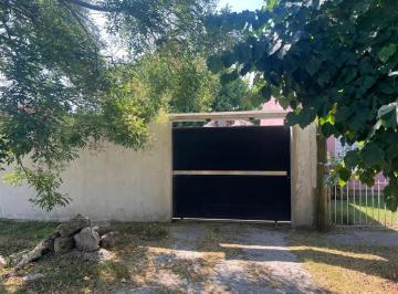Casa · 116m² · 3 Ambientes · 1 Cochera · Casa en Venta - Melchor Romero