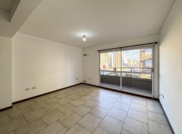 Departamento · 47m² · 2 Ambientes · Departamento de 1 Dormitorio Amplio con Ventilación Cruzada en Martin