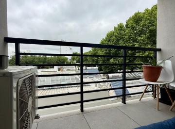 Departamento · 40m² · 2 Ambientes · Alquiler Apartamento Cordón 1 Dormitorio Balcón