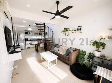 Departamento · 46m² · 3 Ambientes · 1 Cochera · Venta Departamento 3 Ambientes con Cochera y Terraza Propia Apto Crédito