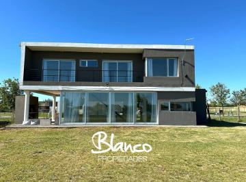 Casa · 178m² · 5 Ambientes · Casa en Venta en San Sebastian, Escobar, G. B. a. Zona Norte