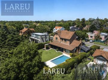 Casa · 600m² · 7 Ambientes · 4 Cocheras · Casa en Venta - en La Delfina, Pilar