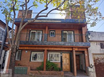 PH · 64m² · 3 Ambientes · PH - Floresta