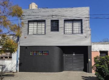 Casa · 271m² · 10 Ambientes · 3 Cocheras - Federico Panizza · Casa + Imponente Salón (Dueño Directo)