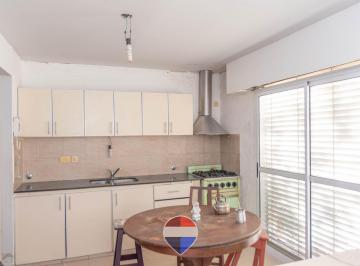Casa · 86m² · 3 Ambientes · 2 Cocheras · Casa 2 Dorm. en Venta en La Plata