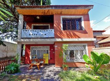 Casa · 183m² · 8 Ambientes · Venta Casa de Dos Plantas en La Mejor Zona de San Miguel