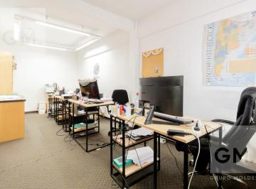 Oficina comercial · 96m² · 7 Ambientes · Oficina en Monserrat