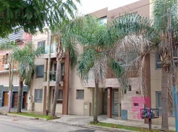 Departamento · 50m² · 3 Ambientes · Departamento de 3 Ambientes en Alquiler en Bernal Oeste.!