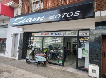 Local comercial 180m² Alquiler San José · Local Comercial Sobre Independencia Al 3900