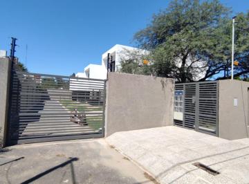 Casa · 125m² · 5 Ambientes · 1 Cochera · Duplex Housing 2 Dorm. Zona Norte (Arguello)