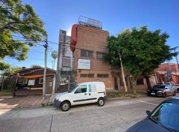 Depósito · 557m² · 4 Ambientes · 6 Cocheras · Depósito en Rosario