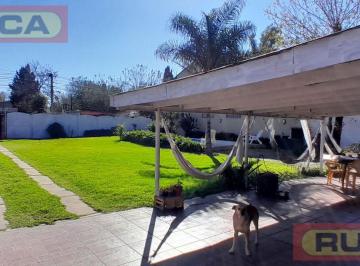 Casa · 140m² · 5 Ambientes · 4 Cocheras · En Don Torcuato a 3 Cuadras de Panamericana