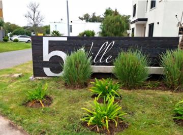 Terreno · 825m² · Lote de 739 m² en Barrio Greenville en Berazategui Hudson en Venta