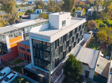 Edificio · 190m² · 1 Ambiente · 3 Cocheras · Edificio Comercial en Parque Leloir