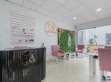 Fondo de comercio · 35m² · 1 Ambiente · Fondo de Comercio Estética en Venta - Ituzaingo
