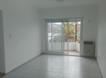 Departamento · 55m² · 3 Ambientes · 1 Cochera · Departamento en Alquiler