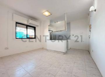 Departamento · 36m² · 3 Ambientes · Departamento de 3 Ambientes en Venta en Mataderos