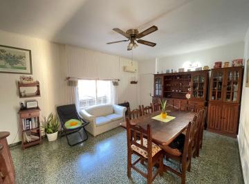 PH · 70m² · 4 Ambientes · PH 4 Amb con Balcon y Terraza Lomas del Mirador