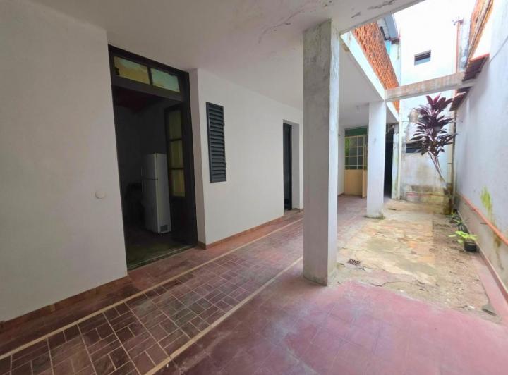 Casa · 300m² · 12 Ambientes