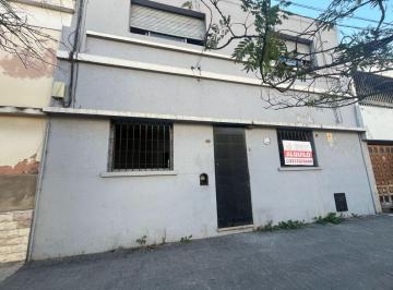 Casa de 4 ambientes, Córdoba · Sobre 25 de Mayo - La Mejor Zona