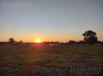 Terreno · 1930m² · Venta Lote en Esquina Barrio Parque Robles Exaltación de La Cruz