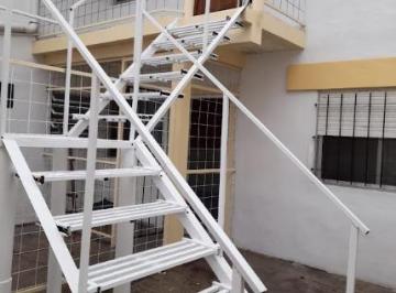 PH · 55m² · 3 Ambientes · PH Alquiler en Victoria