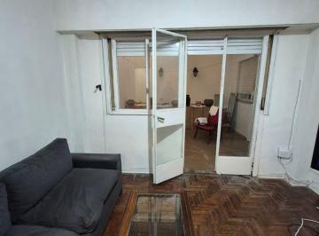 Departamento de 3 ambientes, Balvanera · Departamento de 3 Ambientes en Planta Baja con Patio en Balvanera.