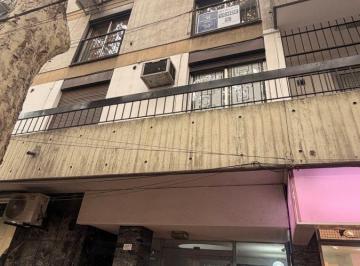 Departamento de 3 ambientes, Ciudad de Mendoza · Departamento con 2 Dorm. en Alquiler en Ciudad de Mendoza, m de Peatonal