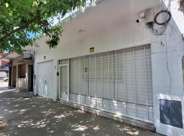 Local comercial · 310m² · 1 Cochera · Depósito en Boedo