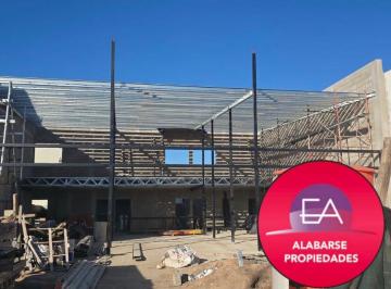 Local comercial de 3 ambientes, Córdoba · Local Comercial de 75 m² en Venta en Docta