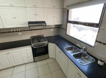 Departamento de 4 ambientes, Cipolletti · Departamento Remodelado de 3 Dorm. y Cochera Cubierta