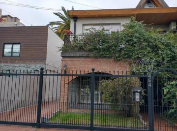 Casa · 240ha · 7 Ambientes · 3 Cocheras · Complejo Compuesto por 3 Casas, Venta Juntas o Separadas
