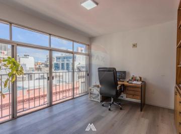 Oficina comercial · 56m² · 1 Cochera · Venta Oficina con Renta y Garaje Ciudad Vieja