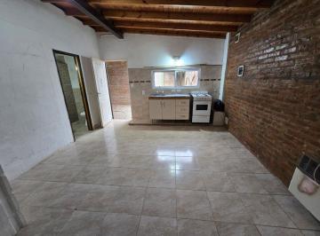 imagen1 · Alquiler de Departamento 2 Ambientes con Cochera - Planta Baja - Sin Expensas - Tipo Casa