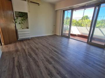 Departamento de 1 ambiente, Vicente López · Depto con Excelente Vista en La Mejor Zona de Vicente Lopez