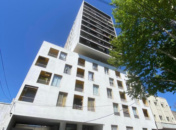 3 Ambientes en Piso Alto a Estrenar en Venta - Parque Patricios
