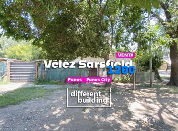 PH · 75m² · 3 Ambientes · 1 Cochera · Lote/casa en Venta en Esquina Comercial Funes City