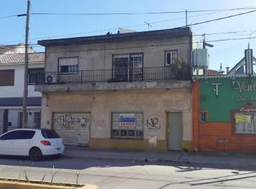 Departamento · 192m² · 3 Ambientes · Vivienda con Local