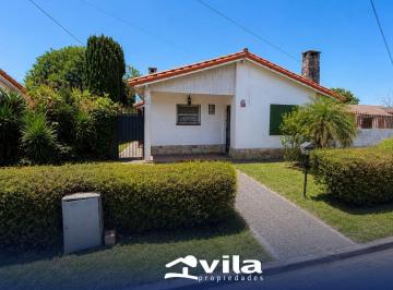 VLA-VLA-2322_2 · Venta Casa 3 Ambientes Parquizado Rotonda Circ 1 Secc 2 Muy Linda Ciudad Evita