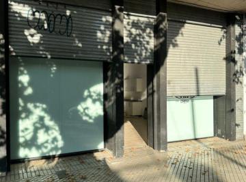 Local comercial de 2 ambientes, Rosario · Local Comercial en Alquiler