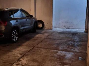 Garage · 19m² · Cochera Fija en Venta en Villa del Parque, Capital Federal, Buenos Aires