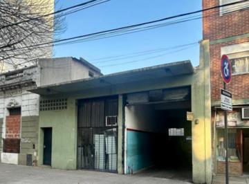 Local comercial · 195m² · Venta Local C/deposito. 400 m² Av Avellaneda 4000