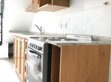 Departamento · 55m² · 3 Ambientes · Alquiler, 3 Amb Tipo Duplex, 2 Baños, Interno. Opc Cochera